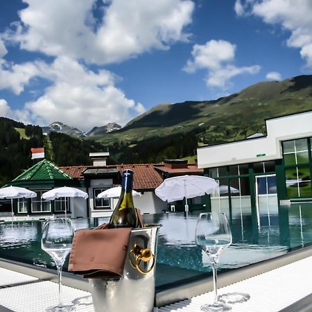 Hotel Jennys Schloessl แซร์เฟาส์ ภายนอก รูปภาพ