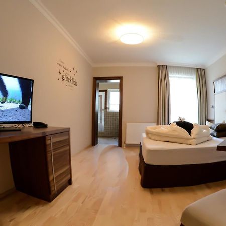 Hotel Jennys Schloessl แซร์เฟาส์ ห้อง รูปภาพ