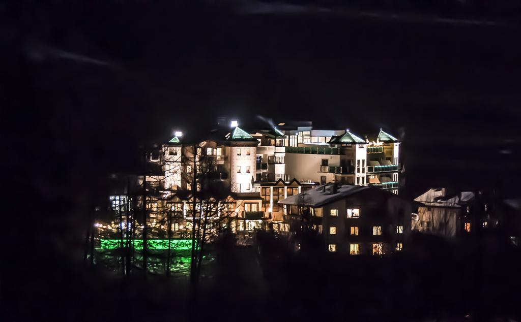 Hotel Jennys Schloessl แซร์เฟาส์ ภายนอก รูปภาพ