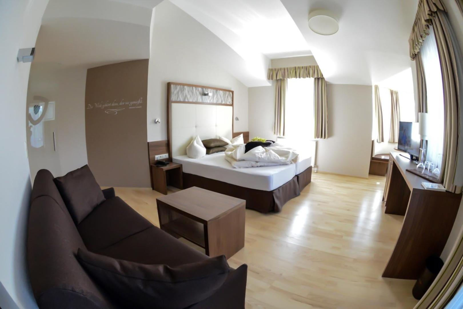 Hotel Jennys Schloessl แซร์เฟาส์ ห้อง รูปภาพ